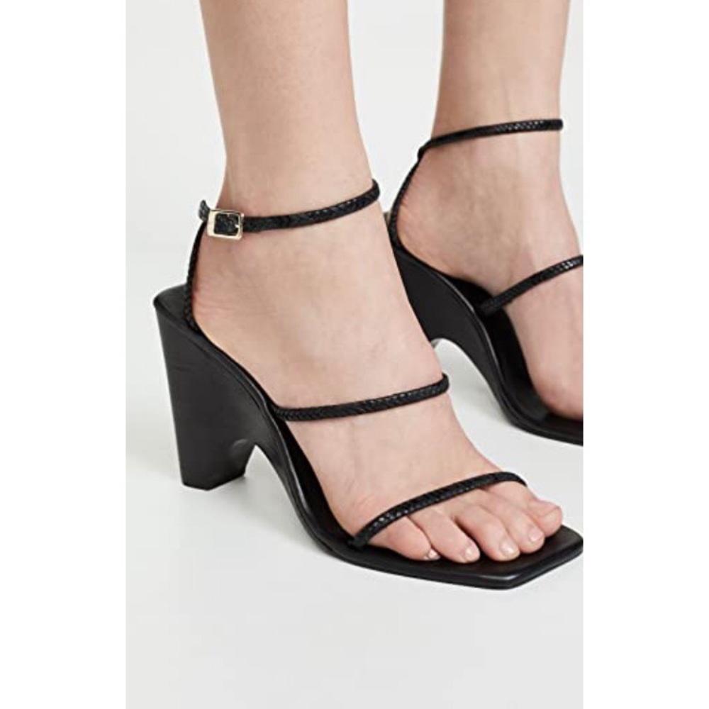 JAGGAR woven strappy sandals - NWT